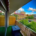 Appartement L Unique Cinema